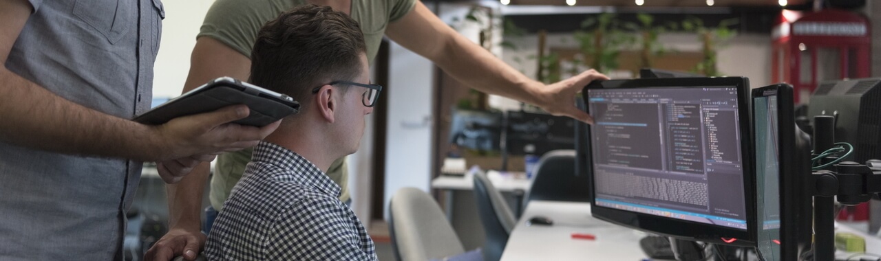 Cómo elegir la solución de formación y desarrollo tecnológico para tu empresa